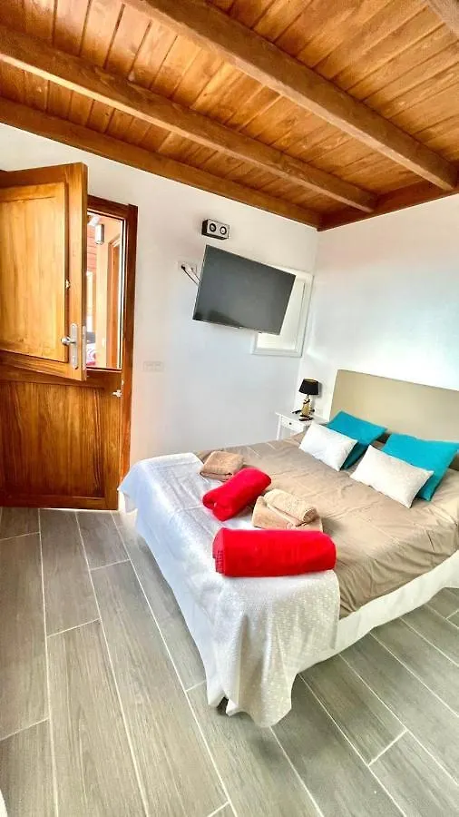 Villa Marie Agradable Y Tranquila Maison Con Piscina Corralejo